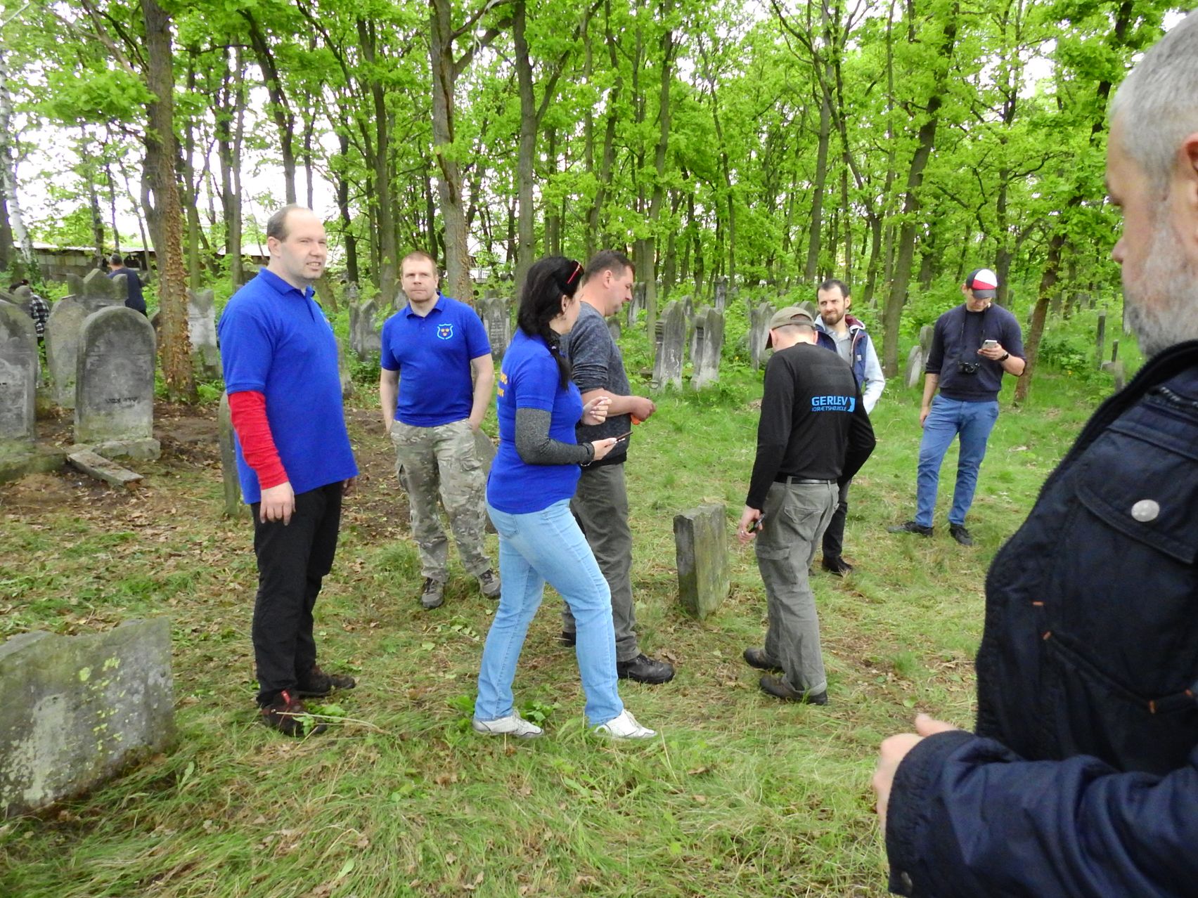 Porządkowanie Cmentarza Żydowskiego